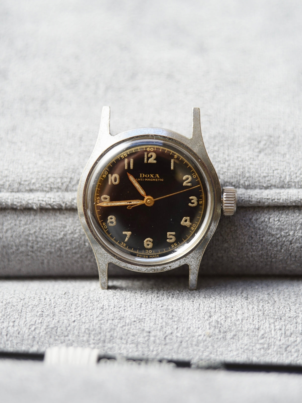 1940s Doxa 565 Gilt Dial | FB François Borgel case