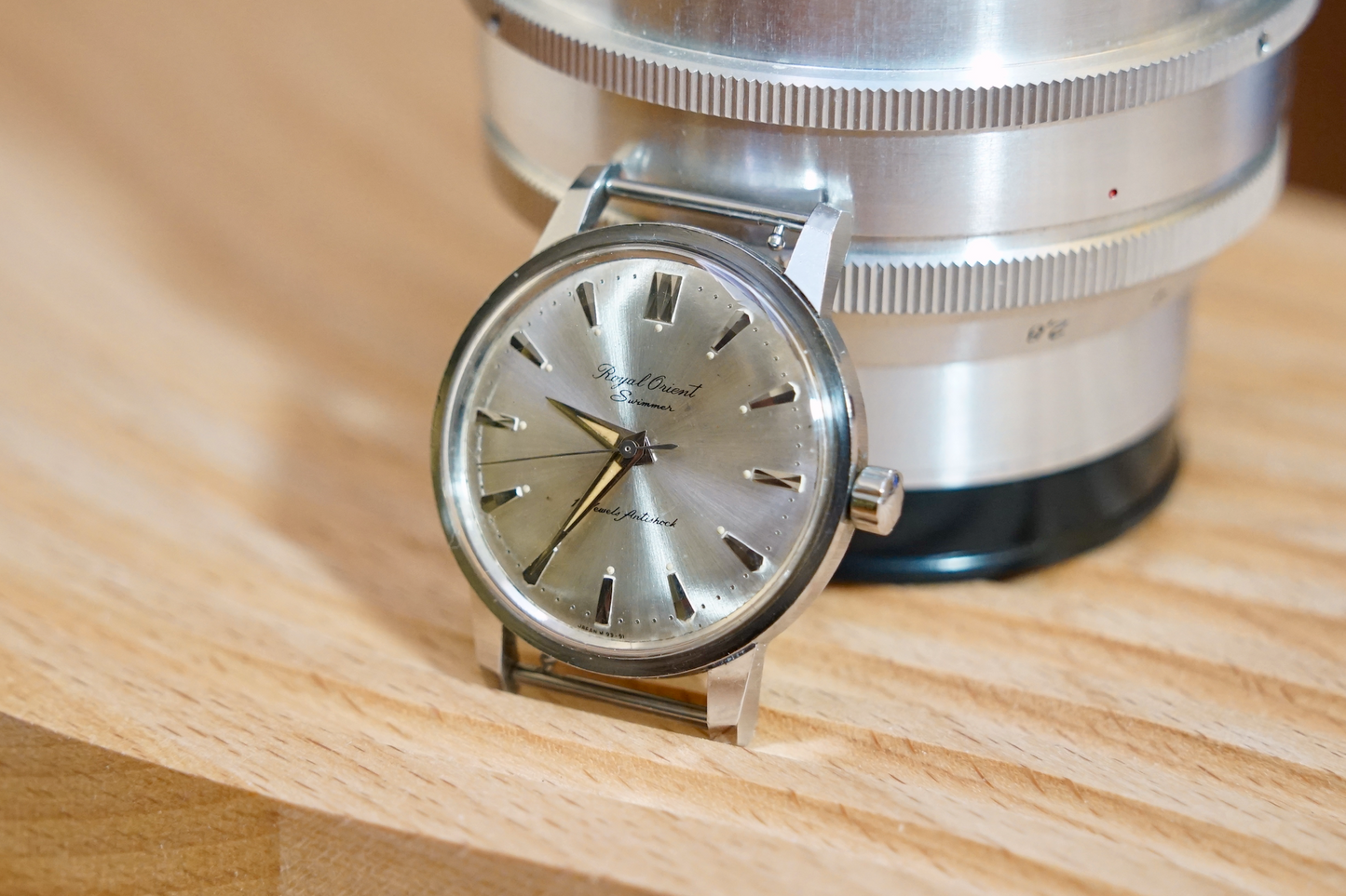 1960s Royal Orient Swimmer | N-Type anti-shock 19 jewel movement