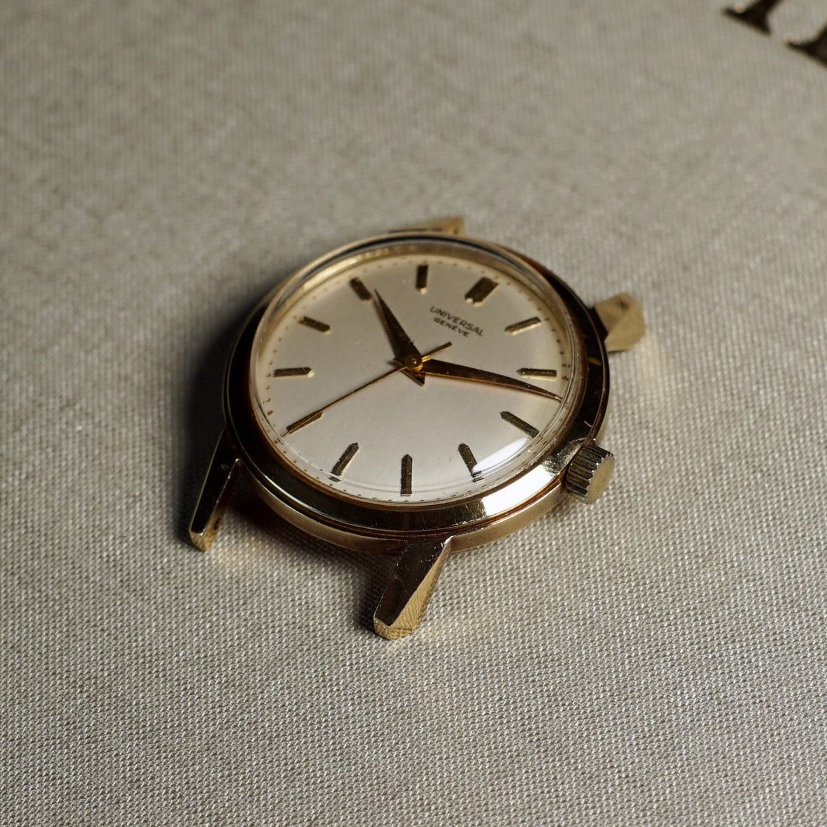Universal Geneve Calatrava 14k Gold Ref. 50617
