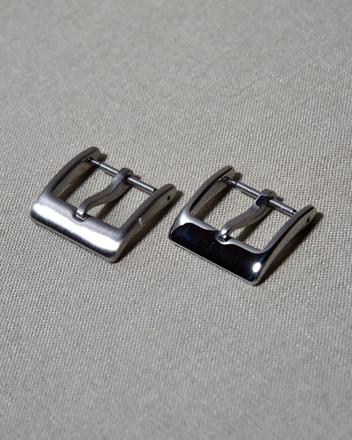 Q&C Essential Pin Buckle, Polished Finish