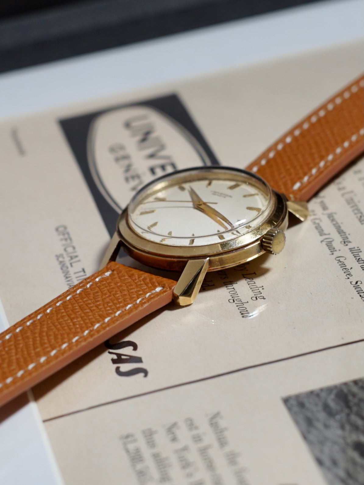Universal Geneve 50617