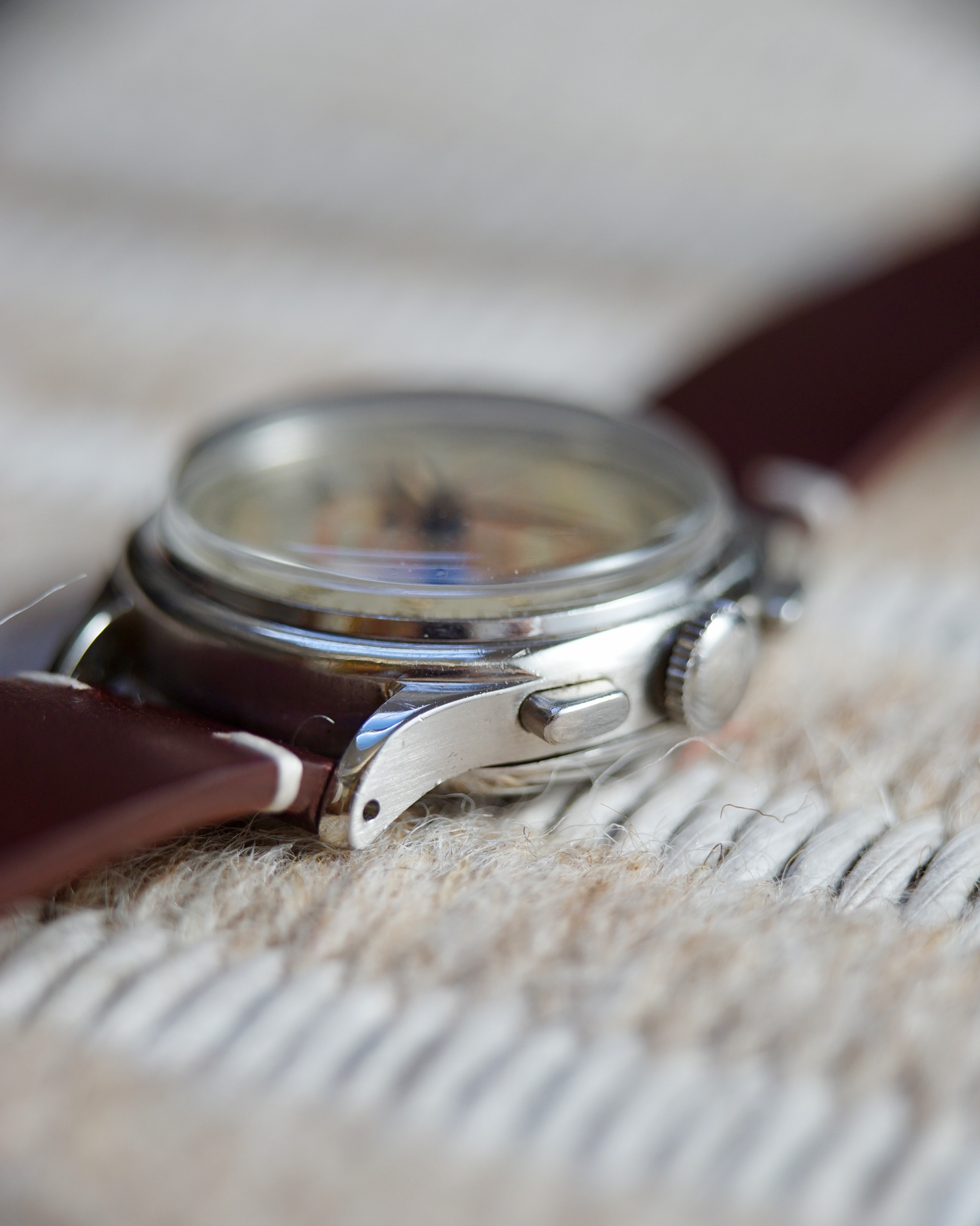 close up vintage gallet commander ep42