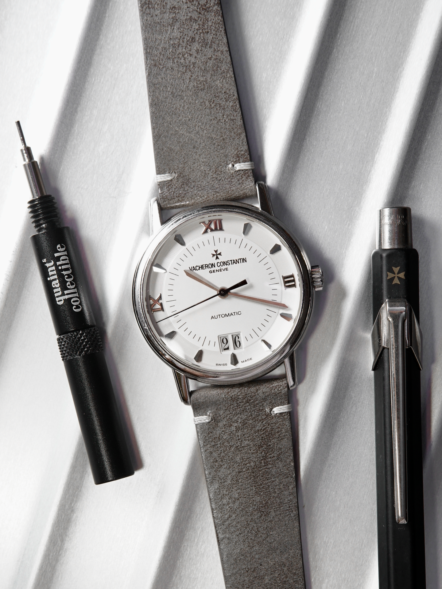 Two-Stitch Italico / Asphaito Grey / White Stitching