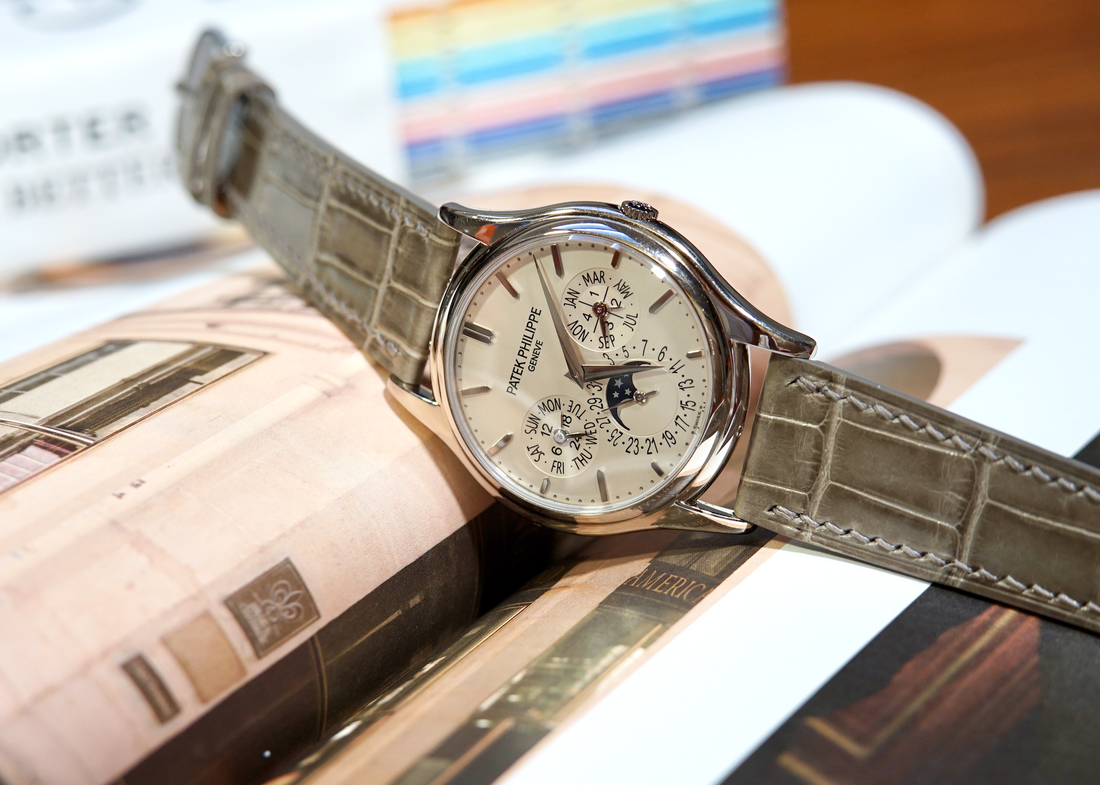 Patek Philippe 5140 Perpetual Calendar: A Collector's Guide to Straps