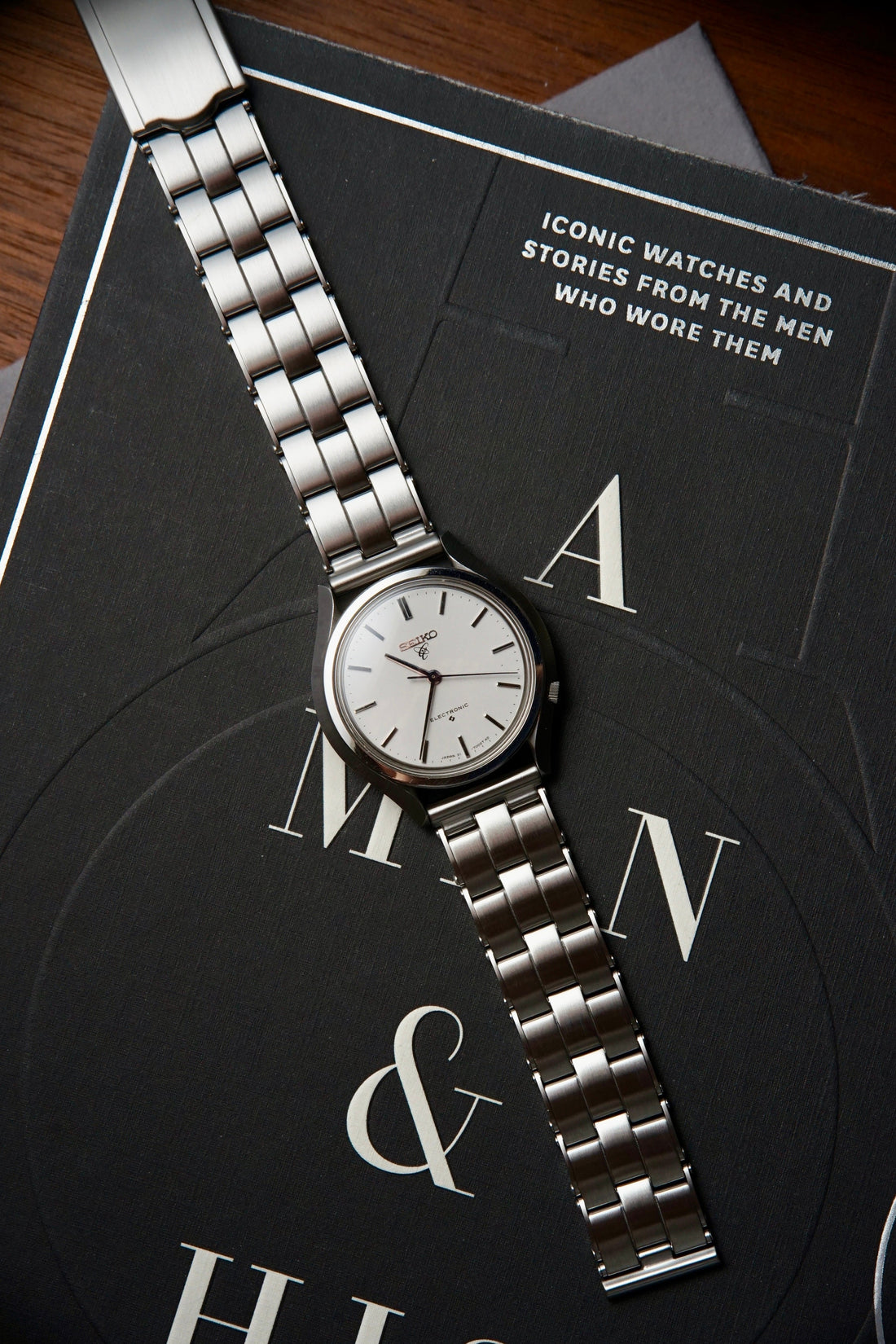 Best Rivet Bracelet for Vintage Watches: Gay Frères-Inspired Slim Design