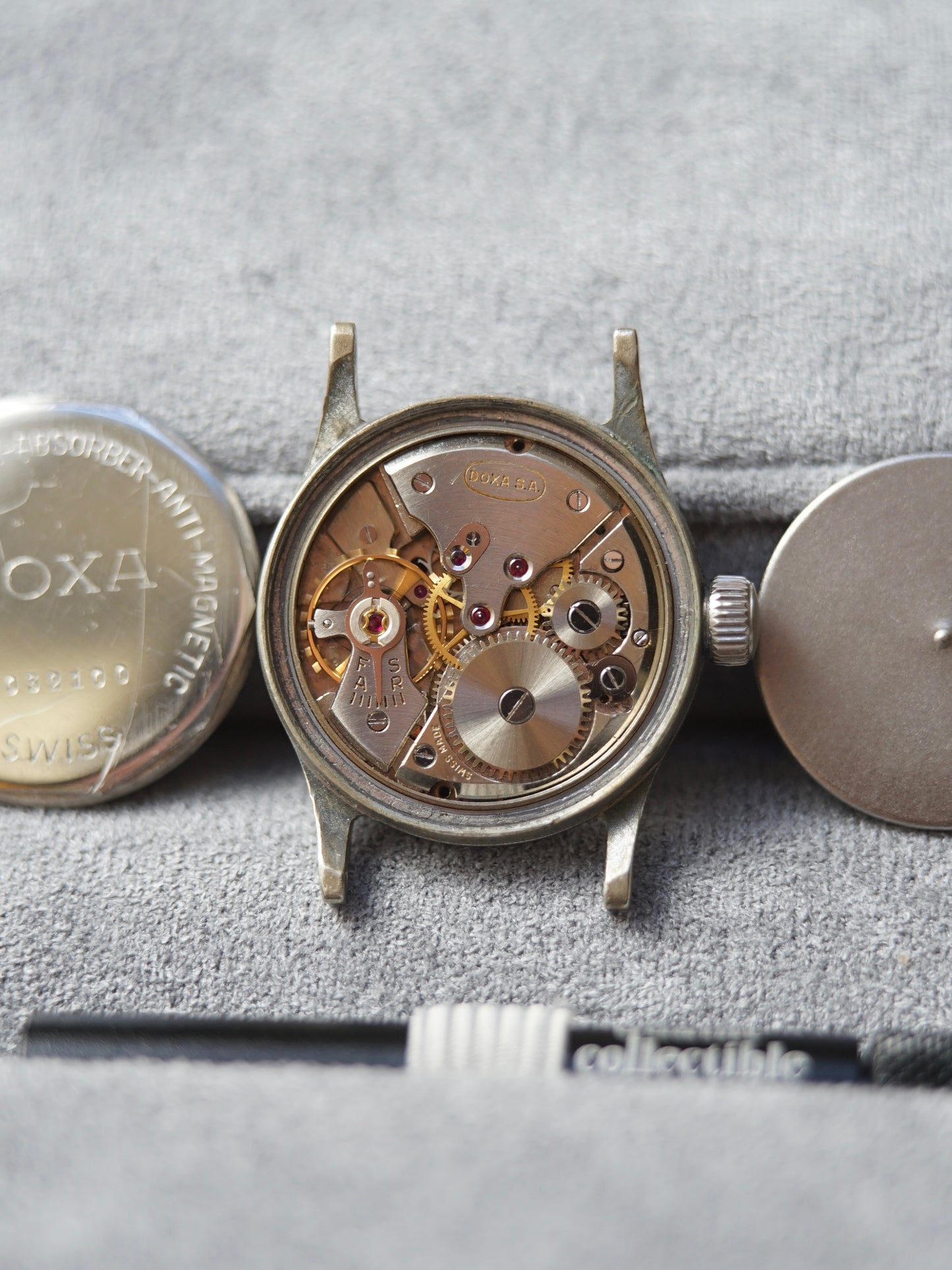 1940s Doxa 565 Gilt Dial | FB François Borgel case