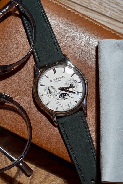 Nubuck Leather - Moonstone Colour Name - Black Colour - White Stitch Stitch - Quick Release Spring Bar - 17 mm - 18 mm - 19 mm Lug Width - Patek Philippe 5140