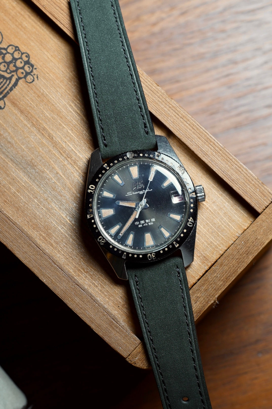 Shanghai Diver Watch With Black Nubuck Leather Watch Strap