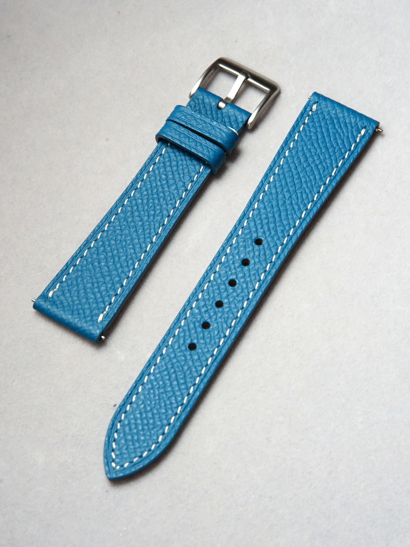 Epsom / Azulene Blue / White Stitching
