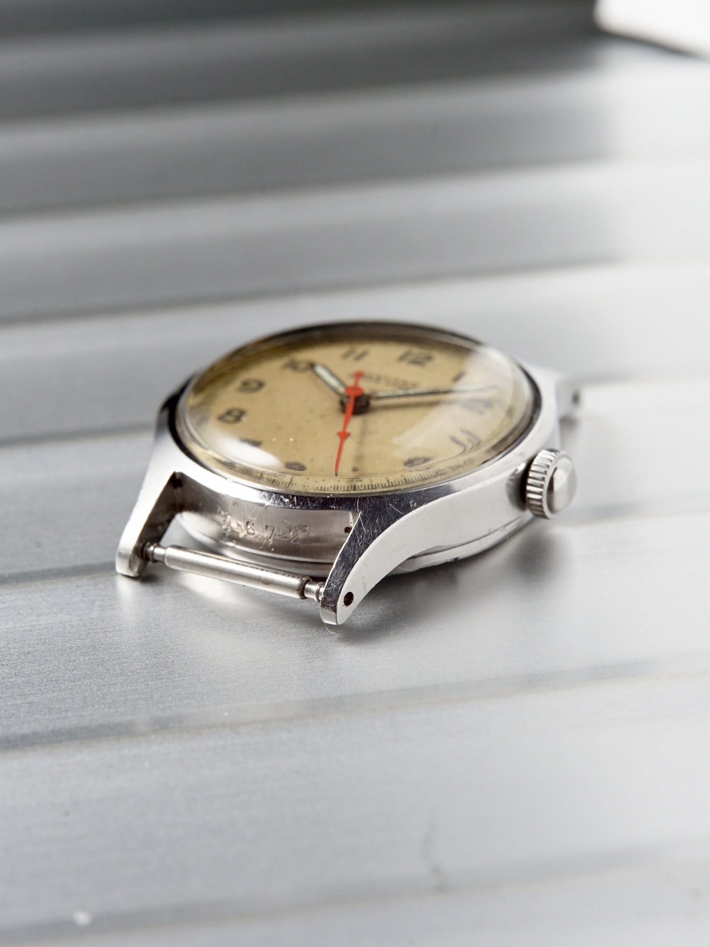 1940s Glycine Bienne-Geneve Field Watch | Cal. 72, 565-style case