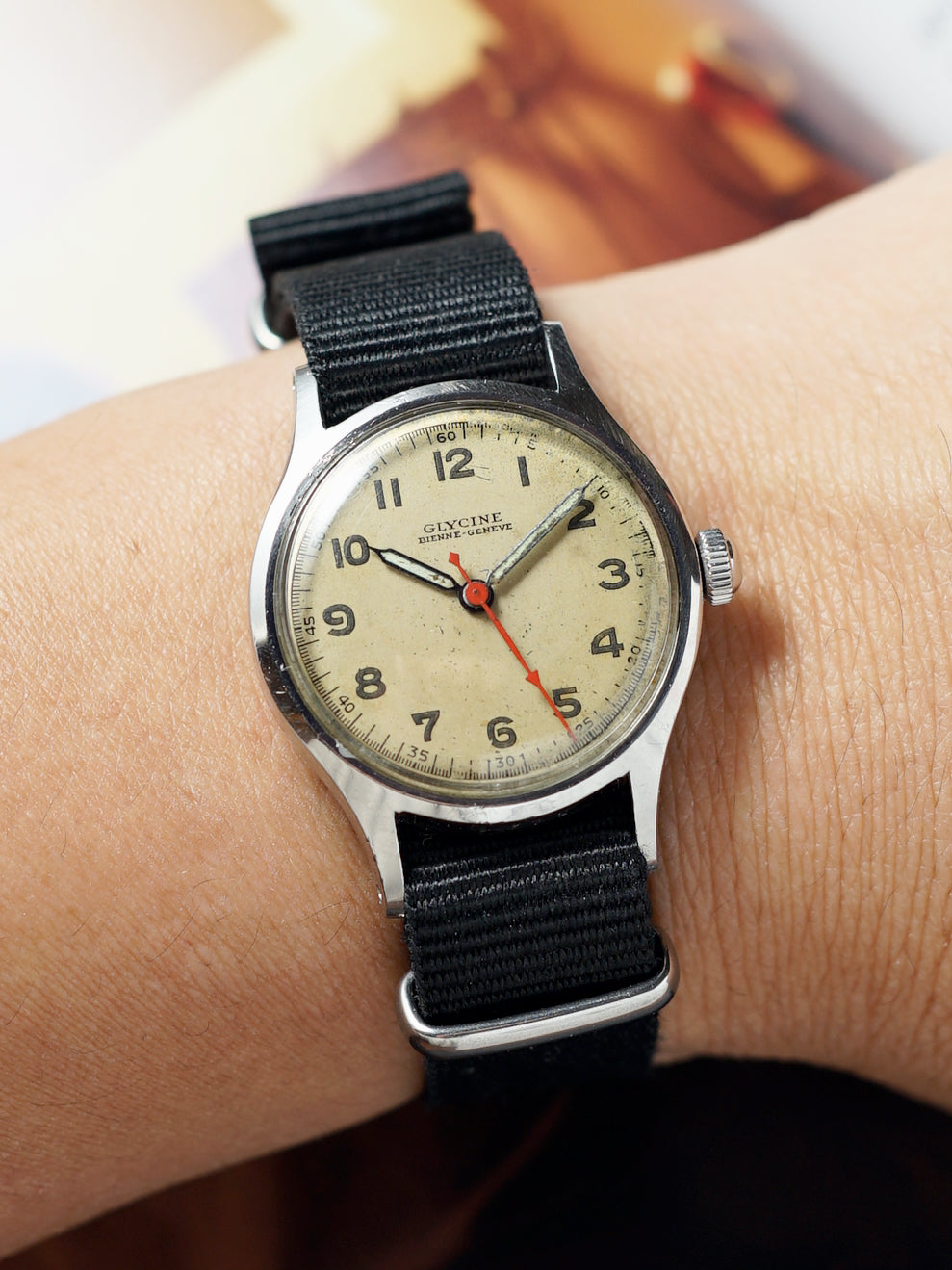 1940s Glycine Bienne-Geneve Field Watch | Cal. 72, 565-style case