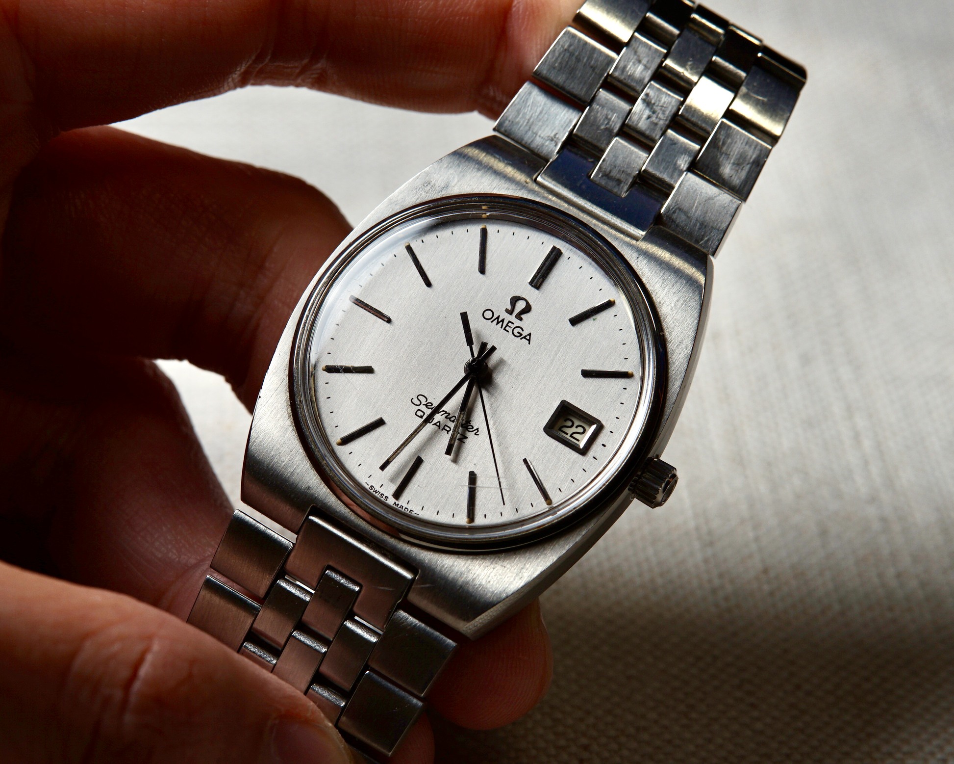 1960s Omega Seamaster Quartz ST 396.0852 in Stainless Steel 1960s Omega Seamaster Quartz ST 396.0852 in Stainless Steel