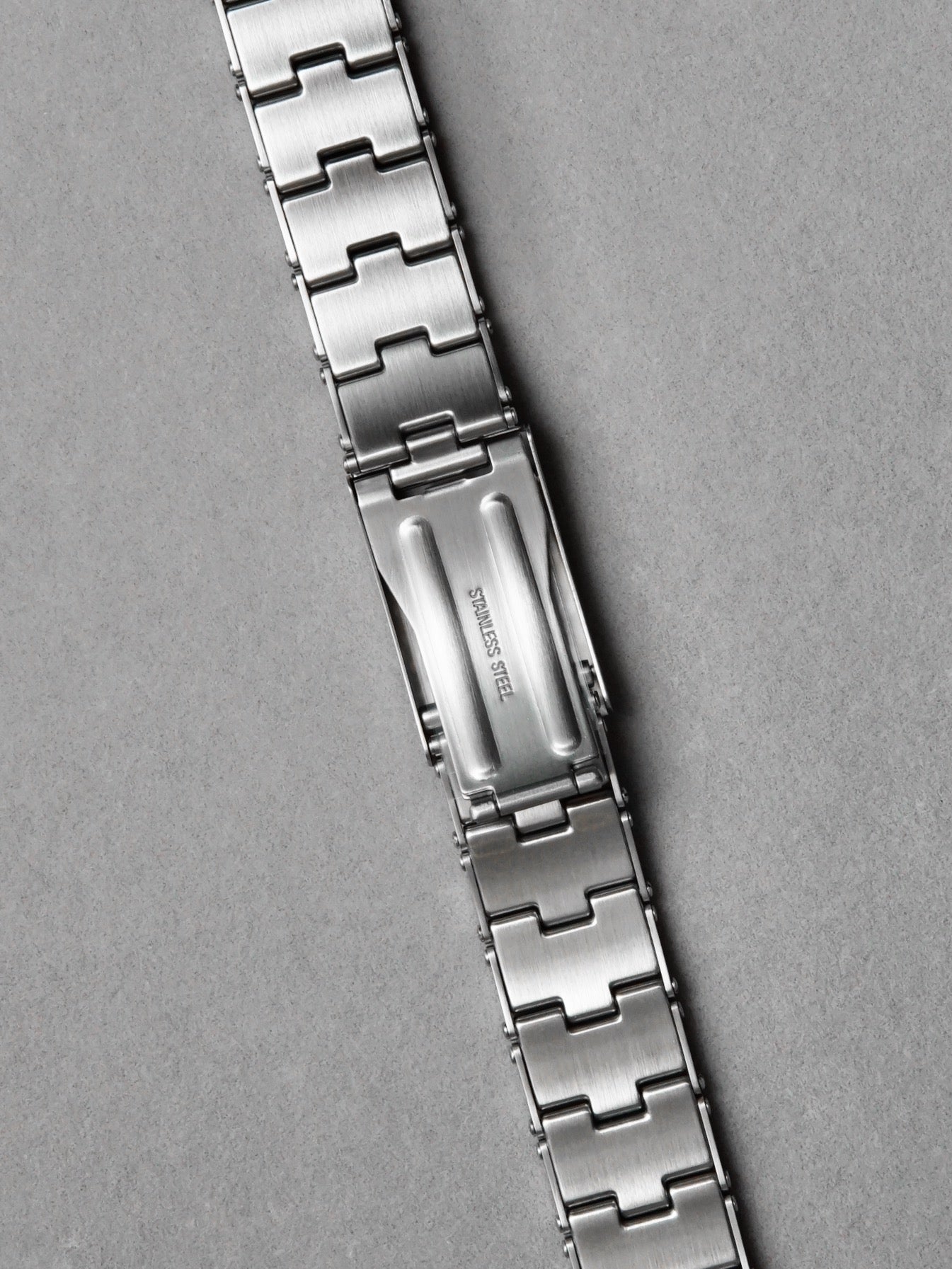 Rivet Bracelet / Solid Links