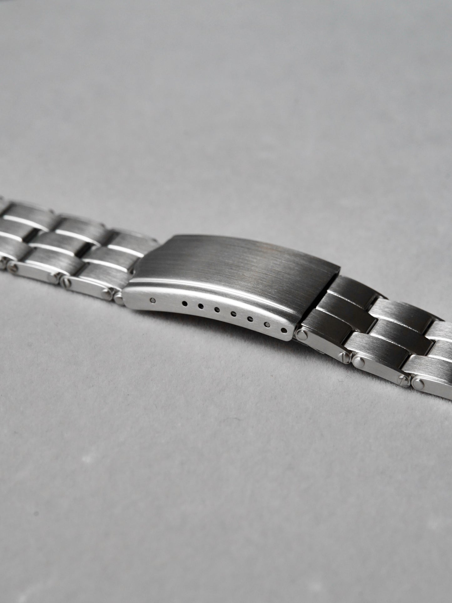 Rivet Bracelet / Solid Links