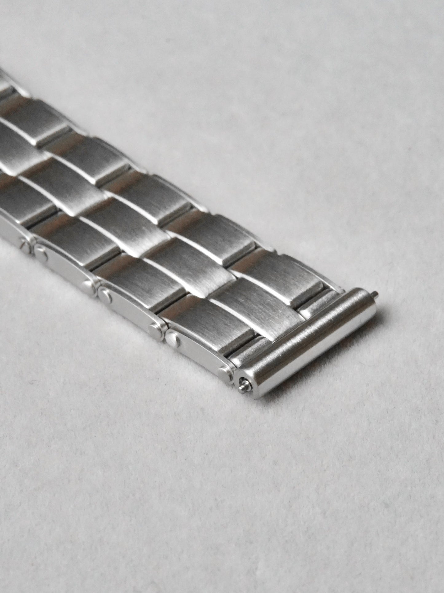 Rivet Bracelet / Solid Links