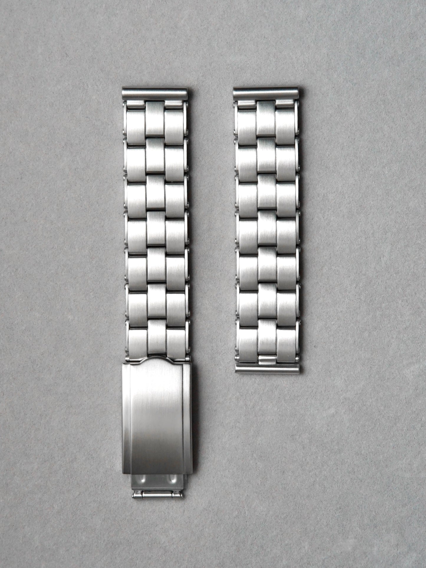 Rivet Bracelet / Solid Links