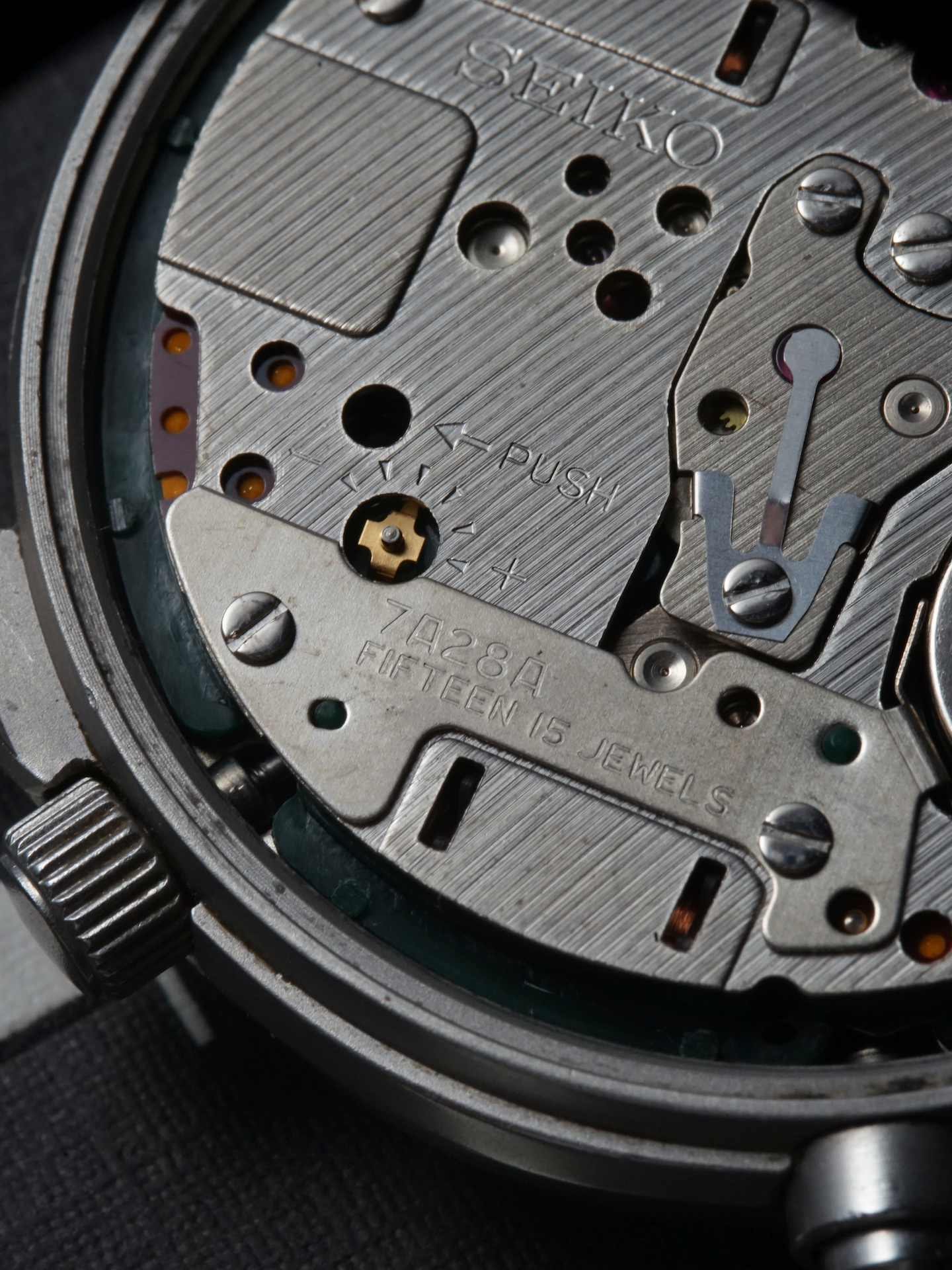 1980s Seiko 7A28-7120 Chronograph | Gen 1, RAF-issued
