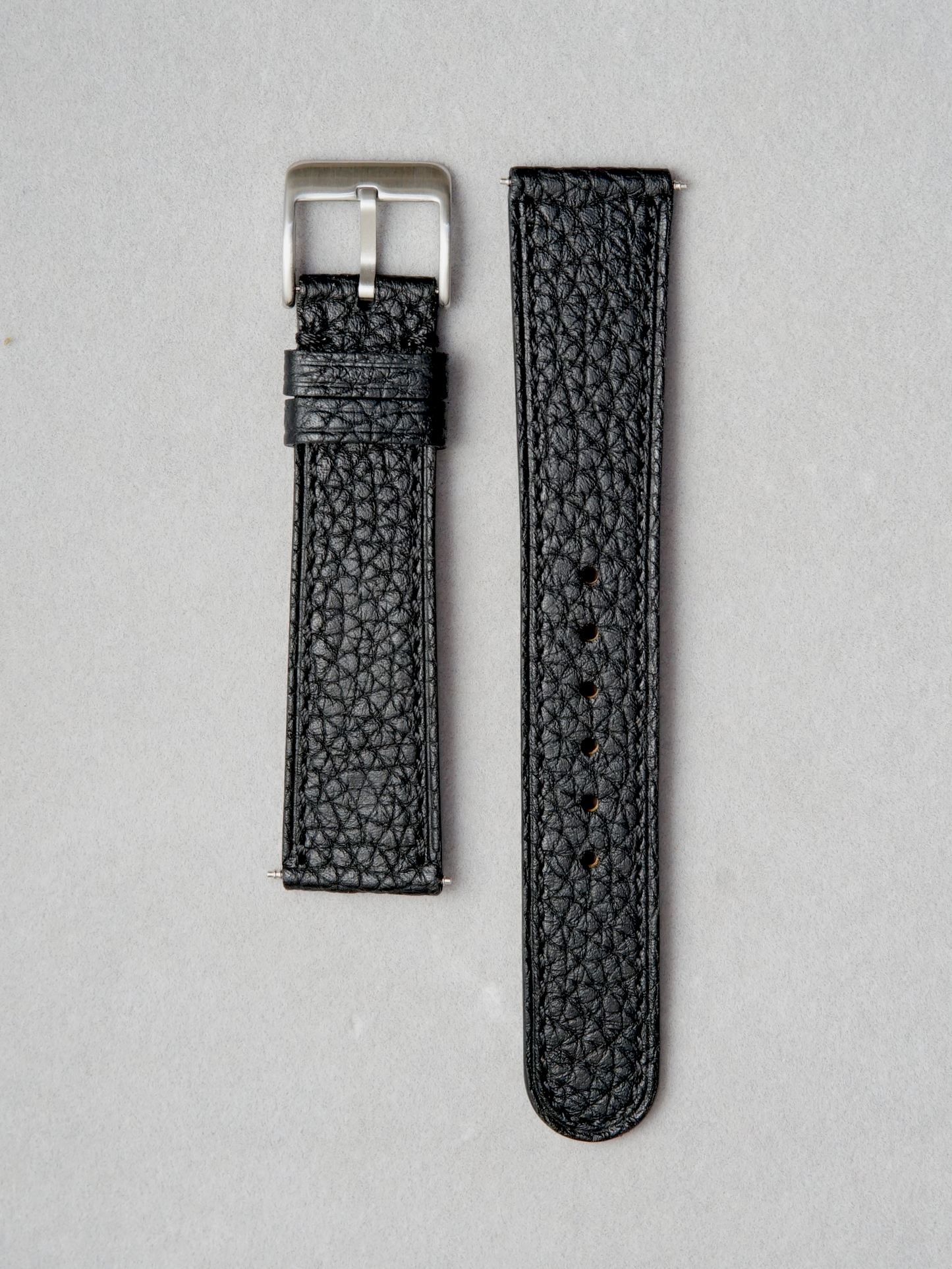 Togo / Raven Black / Round Tip