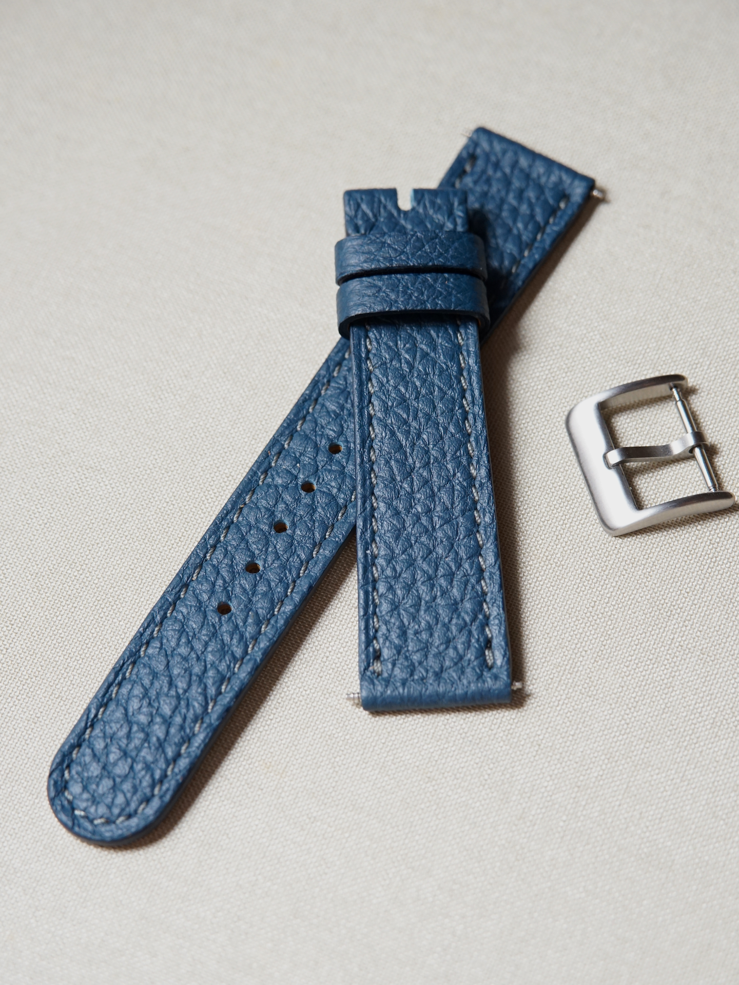 Togo / Navy Blue / Grey Stitching / Round Tip